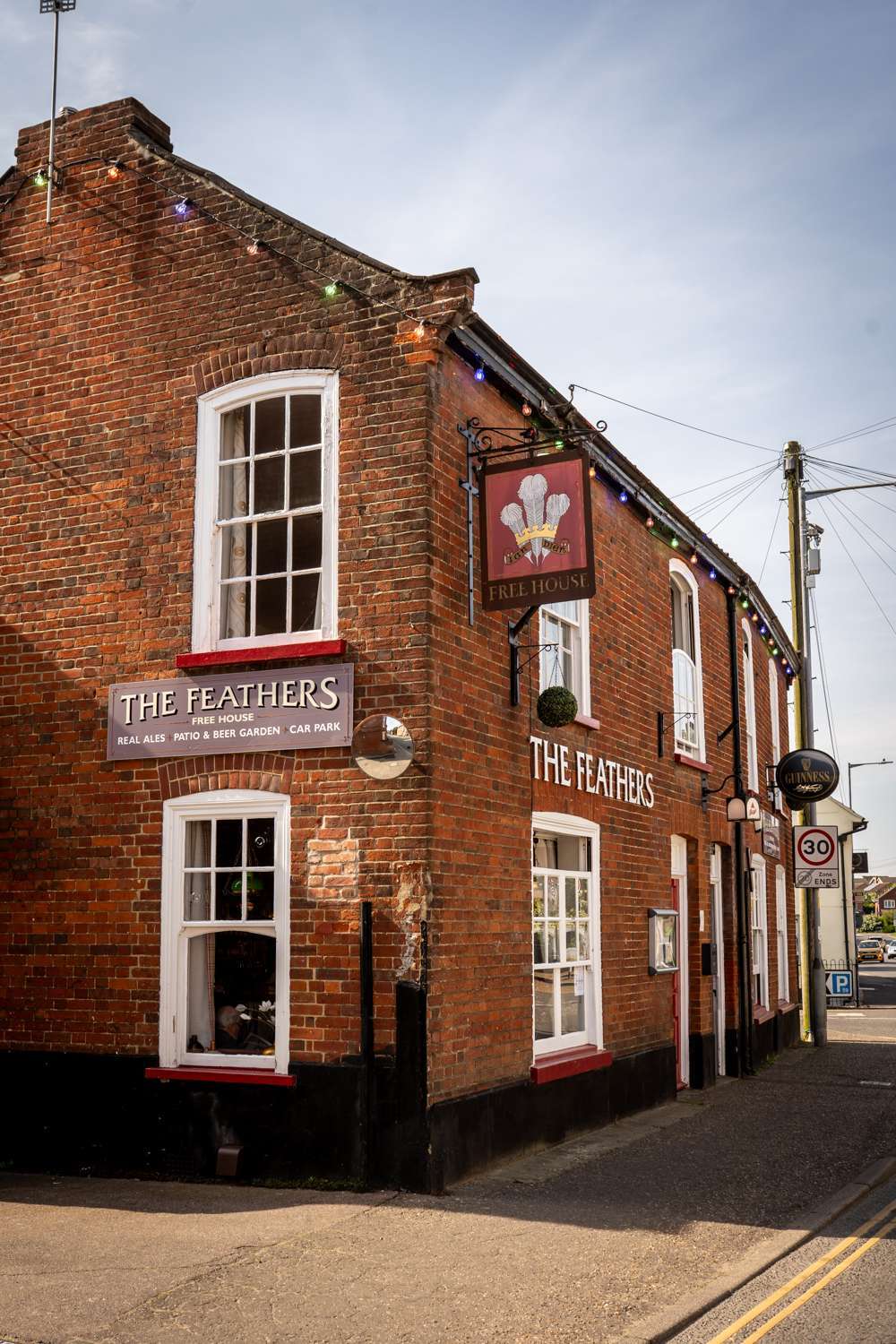 Feathers, Wymondham